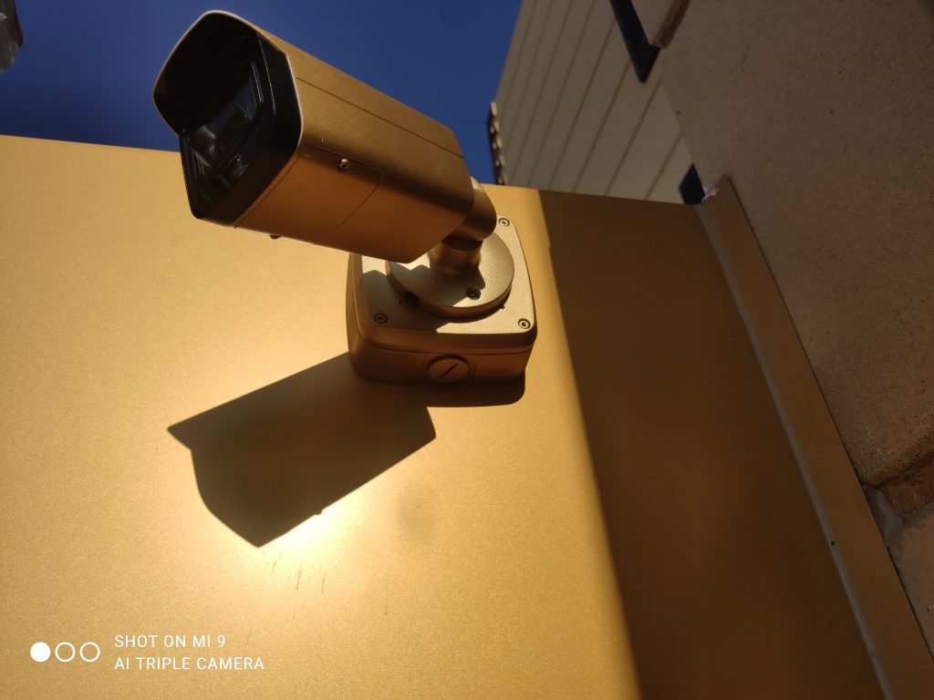 Installation et maintenance des cameras de surveillance et reseau informatique