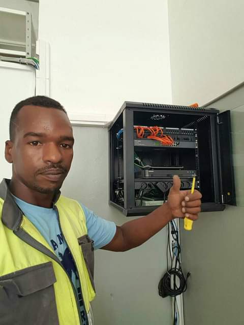 Électricien et informaticien à Marrakech